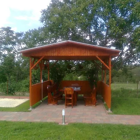 בית הארחה Gannaer Dorfstubn